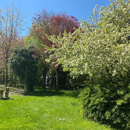 La Closerie Des Sacres Lavannes Exterior foto